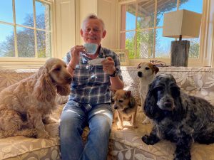 Martin Clunes and his dogs join the Guide Dogs virtual tea party